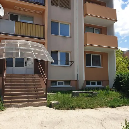 & Parking * Rožňava